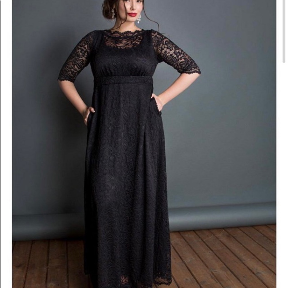 It has pockets! - Picture 2 of 7